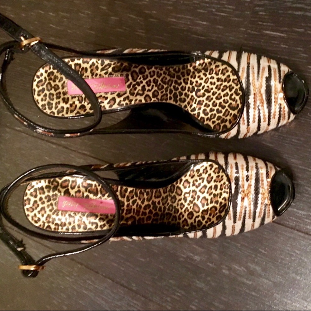 Betsey Johnson “Avril” sequined platform pumps